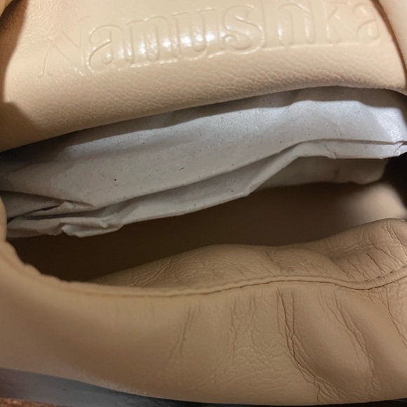 Nanushka Jen bag, Color is eggshell - Picture 3 of 3